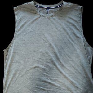 Ten Thousand Durable or Interval Muscle Tee M Green